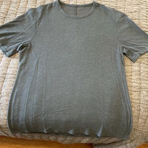 Knitted mens lululemon shirt